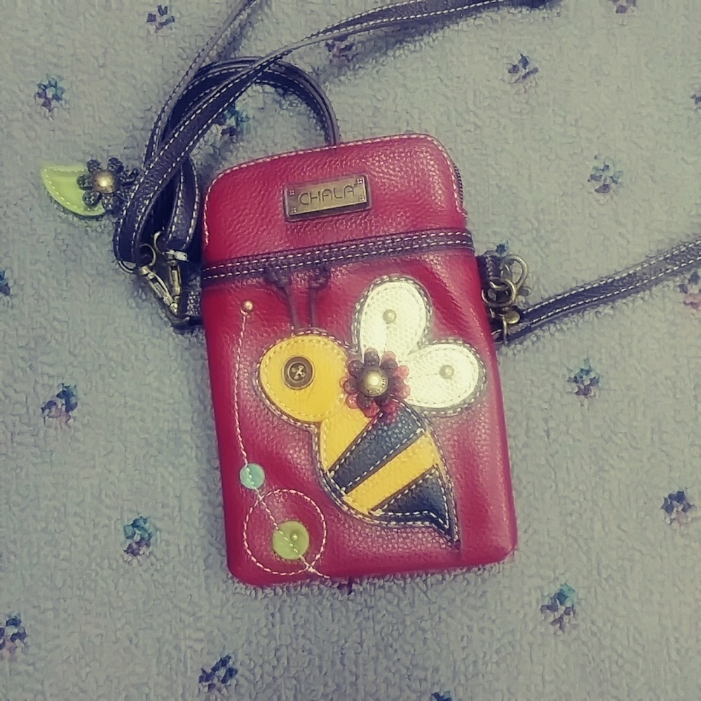 CHALA CROSSBODY BUMBLE BEE NWOT